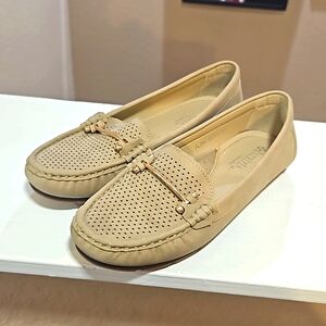 Beige loafers